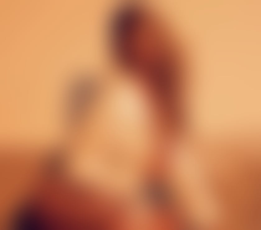 Gants Hill Station - East London — Vanesa girl new in the city call me baby🍭