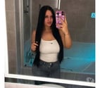 Leytonstone - East London — NEW Tiny Girl LILY Kissing Full Body