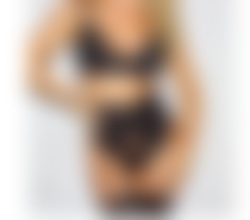 Escorts Kent Canterbury - Photos for English Blonde Beauty, A bit Naughty, Exactly what you Need