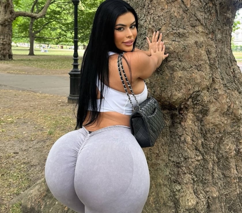 🫦🍭 BABY FANY 🍭🫦 BIG ASS 🔥 24h ❤️‍🔥
