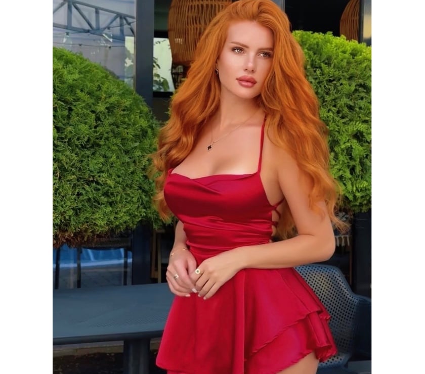 Victoria - Central London — Redhead Mel 🧡 100% natural SLIM