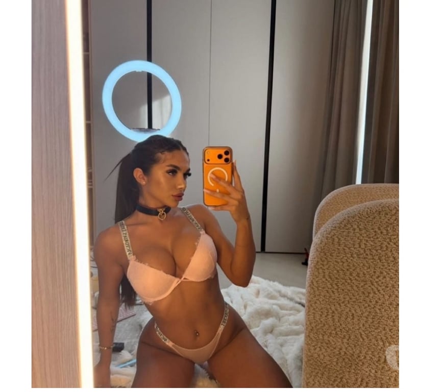 Escorts Merseyside Liverpool - Photos for Beautiful, Elegant & Charming – Outcall Available ✨