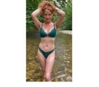 GREEDY REDHEAD HOTWIFE MILF RAQUEL VAN ZANT