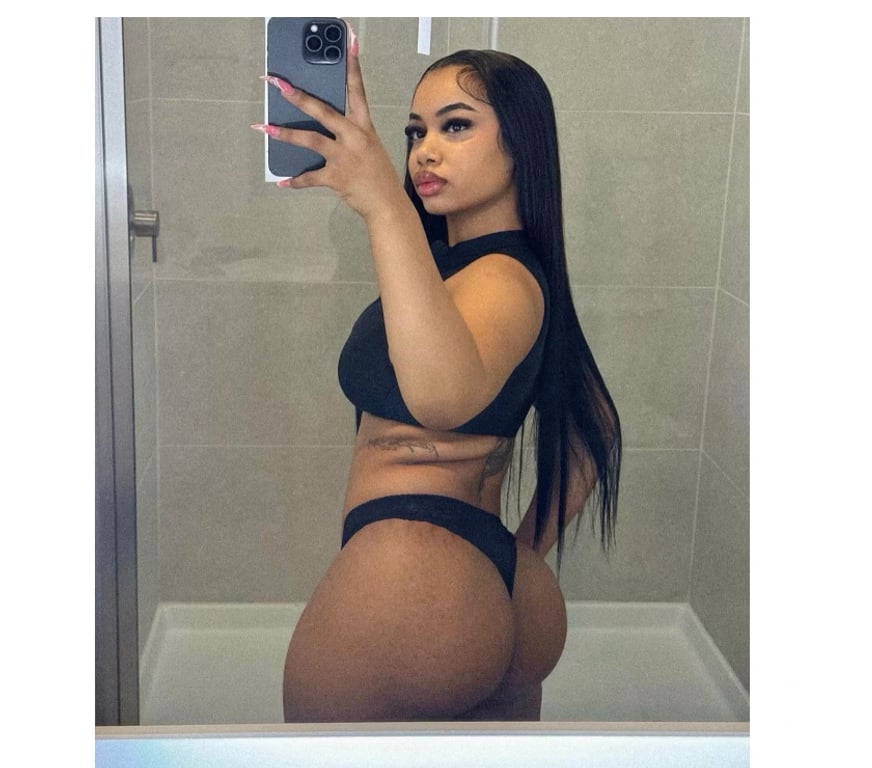 Escorts South East London Brixton - South East London - Photos for 💖 Alina — Warm & Inviting💖