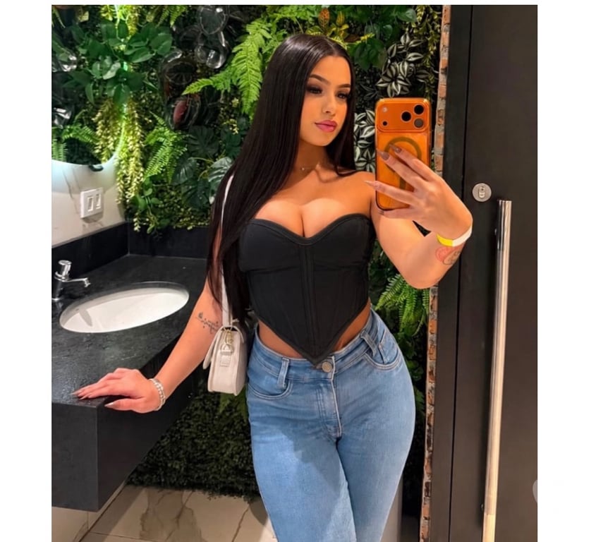Escorts North West London Harrow - Photos for Mônica 🇧🇷 Always in mind 😈🔥