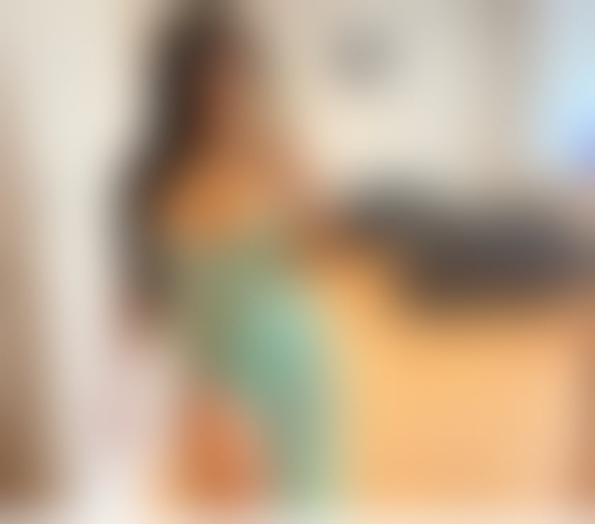 Escorts Greater Manchester Bolton - Photos for Luna 💯real❤PARTY GIRL❤O.W.O kissing