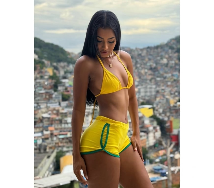 Escorts North West London Willesden Green Station - North West London - Photos for 🔥🇧🇷BRUNINHA PARTY GIRL 💫🇧🇷🔥