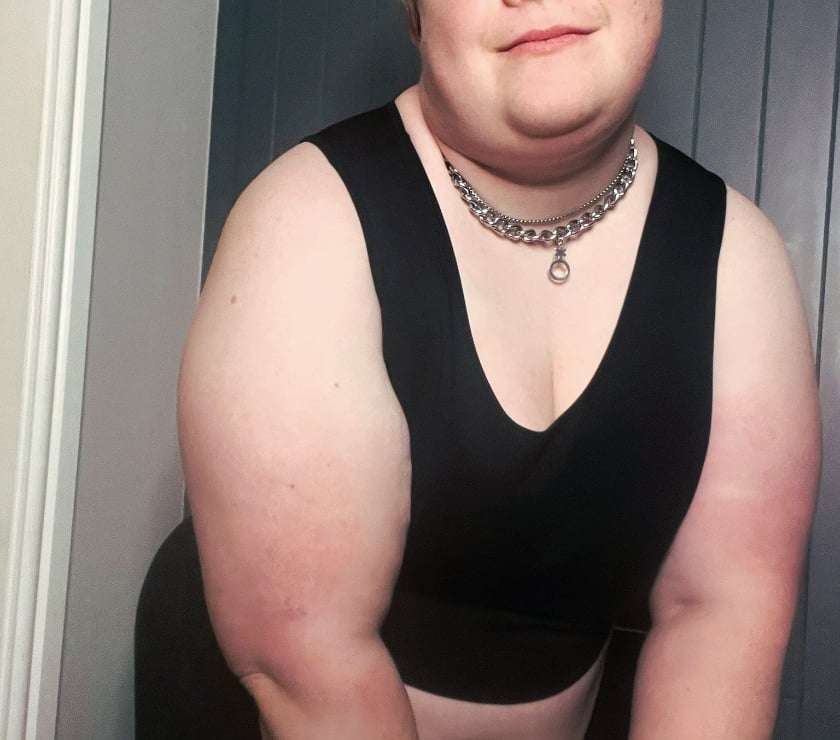 Trans Escorts Lincolnshire North East Lincolnshire - Photos for Sensual Submissive FTM in NELincs