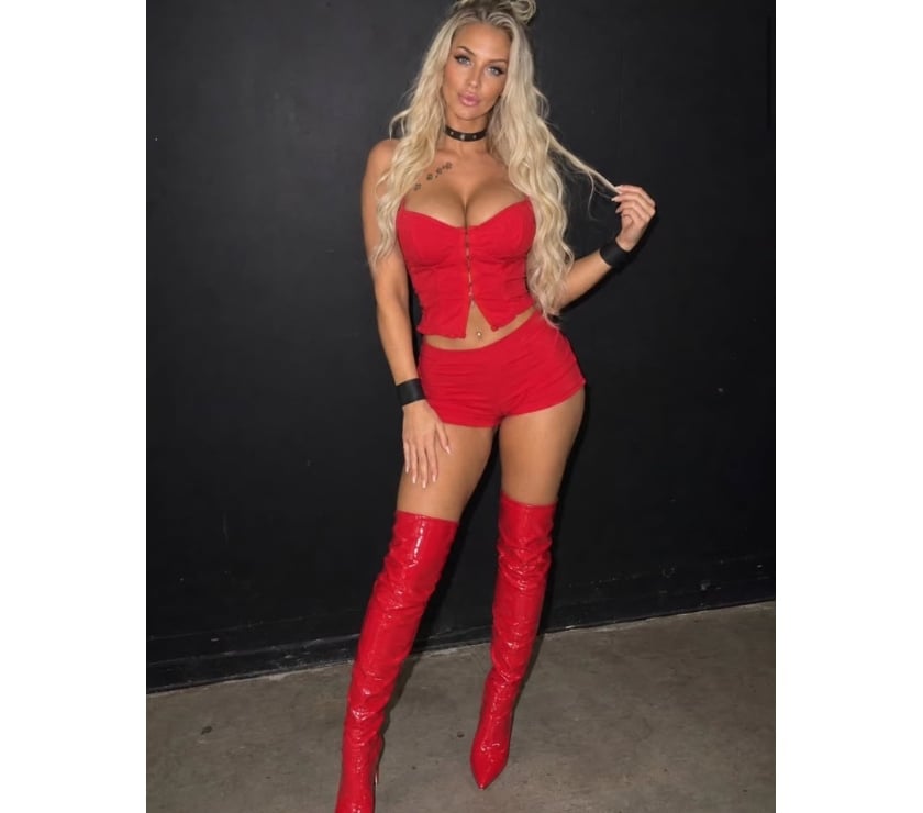 Now I n towne party girls outcall 💯reall