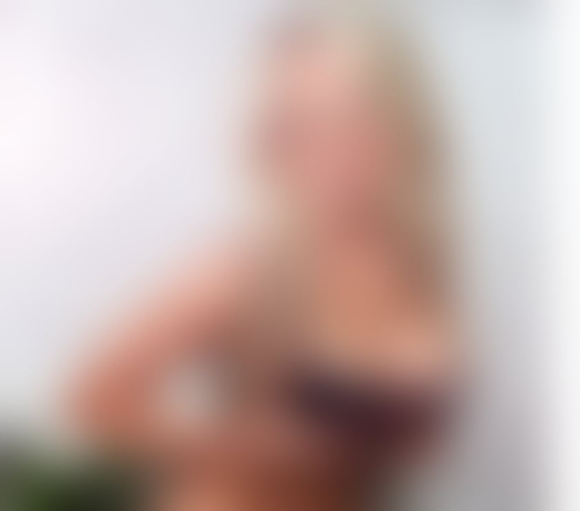 Escorts Hertfordshire Welwyn Hatfield - Photos for Lovely Margo for gentleman pleasure and satisfaction!