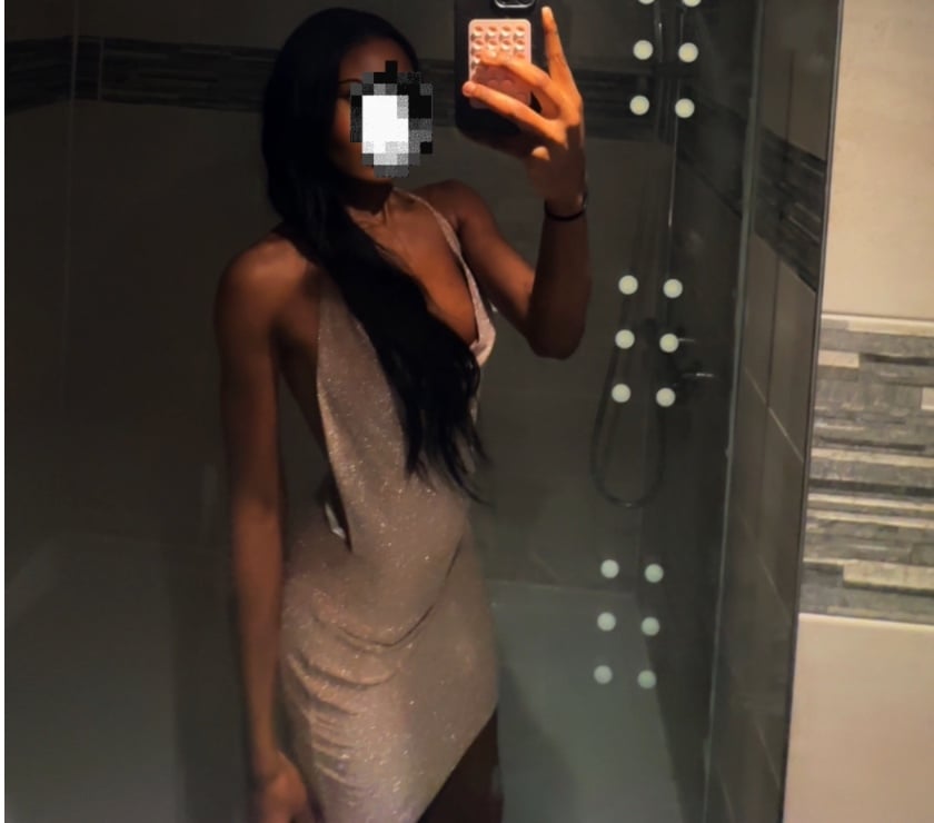 Mayfair - Central London — Beautiful British Companion Available For You Now