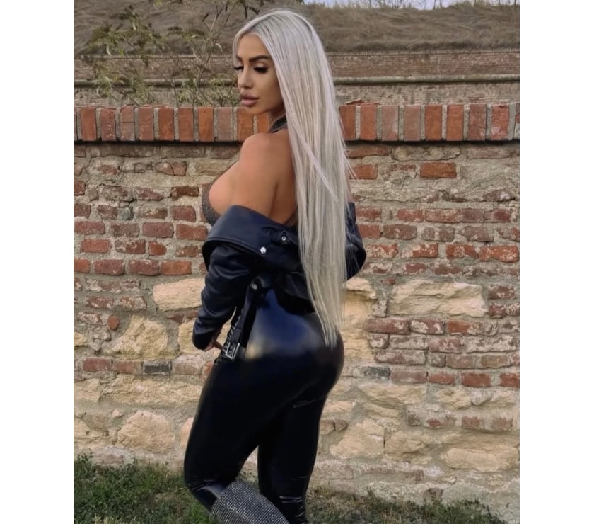 Escorts Merseyside Wirral - Photos for Ella new in town !!best owo and service !!ONLY OUTCALL 💋