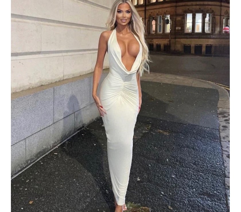 Escorts Merseyside Wirral - Photos for Ella new party girls!! owo and kiss 💋ONLY OUTCALL