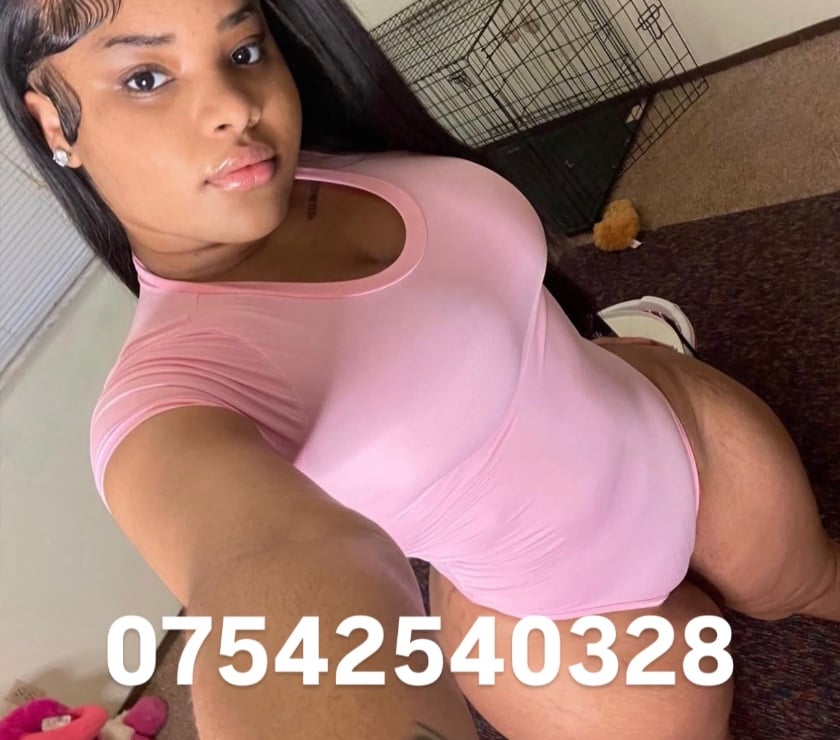 Escorts Staffordshire Stoke-on-Trent - Photos for SOFI CASH ONLY WHATSAPP MORE ON BIO