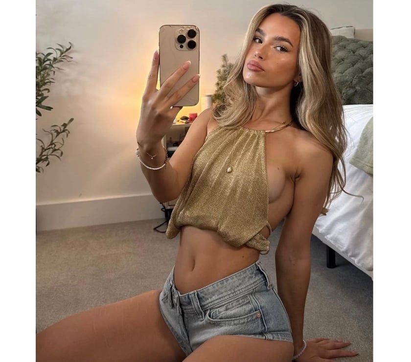 Escorts Bristol Bristol City Centre - Bristol - Photos for CASSIE NEW IN TOWN 🍑🥂 PARTY - GFE