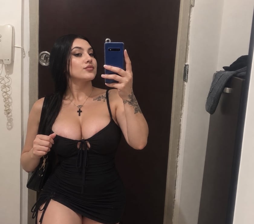 Plymouth City Centre - Plymouth — Eva x outcall Party🥂Girls 💋