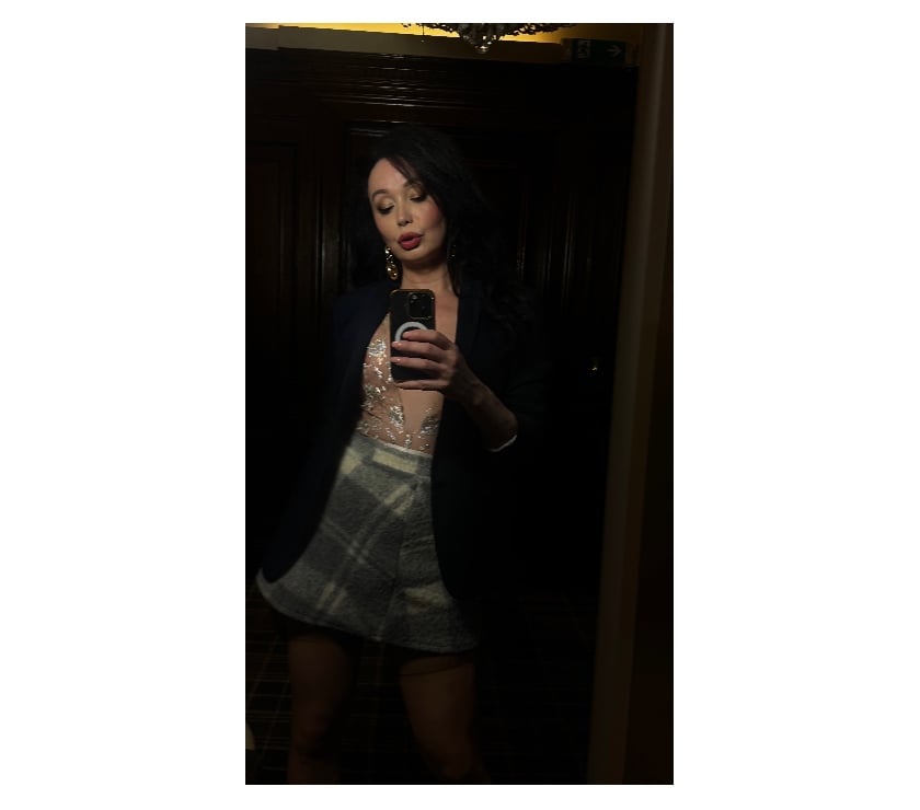 Escorts West Yorkshire Kirklees - Photos for 🟪🌙🟨ADORA SEXIES MATURE MILF ..