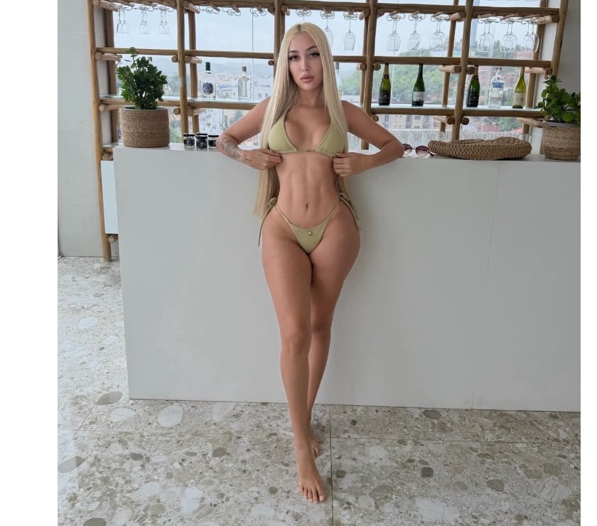 Escorts Dorset Bournemouth, Christchurch and Poole - Photos for Larissa REAL PICS Party girl outcalls GFE no rush xx