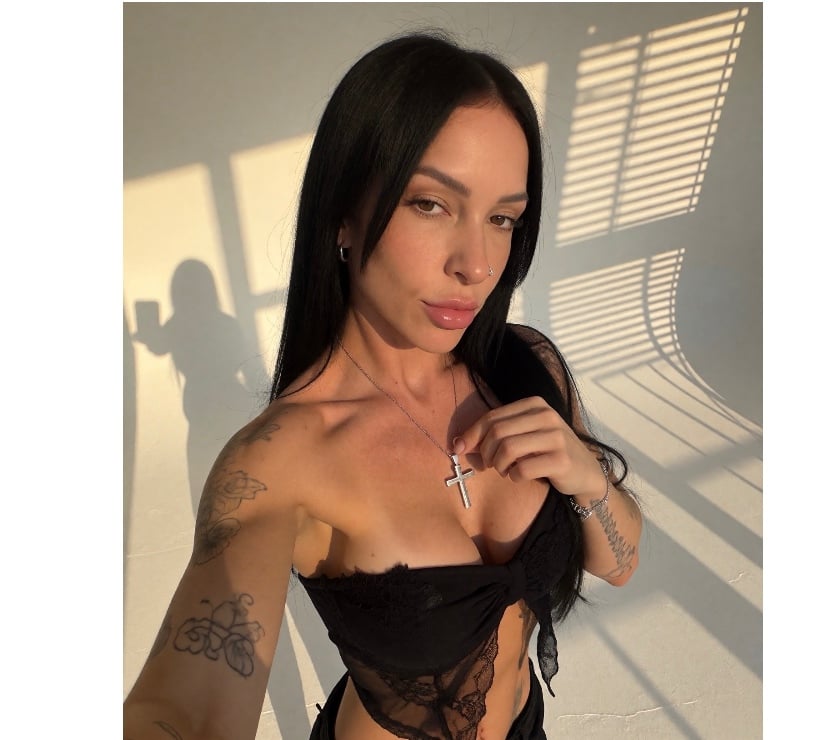 Colliers Wood Station - South West London — LARA FITNESS 😍🔥