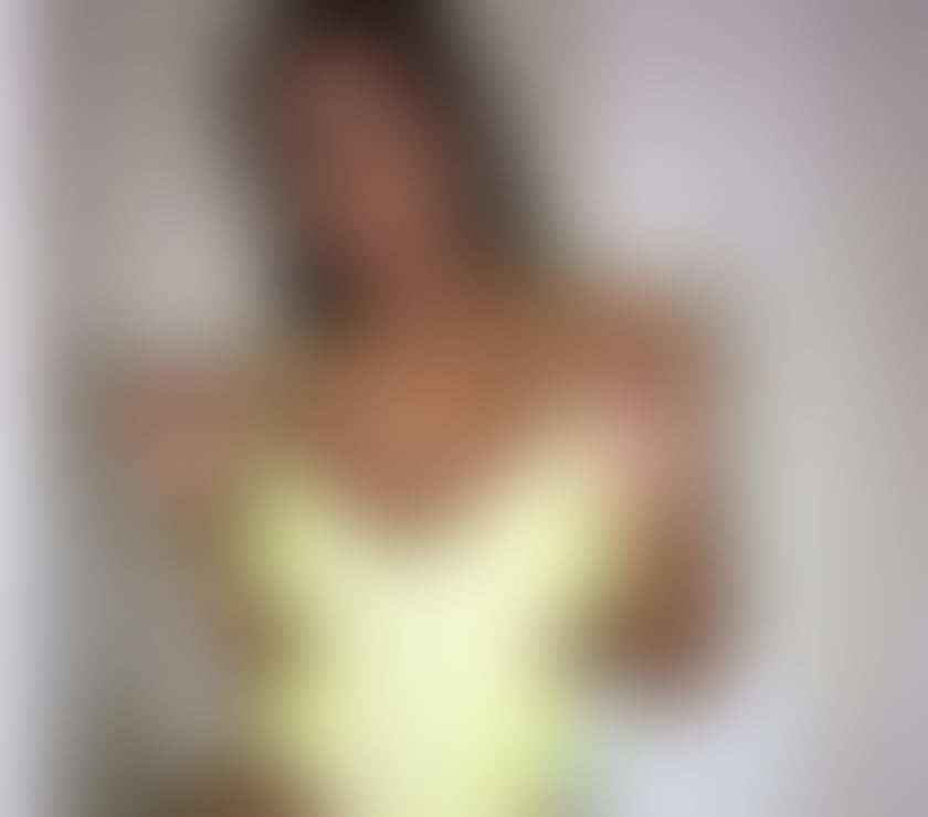 Orpington - Bromley — Ebony girl provides Holistic Massage Services 
