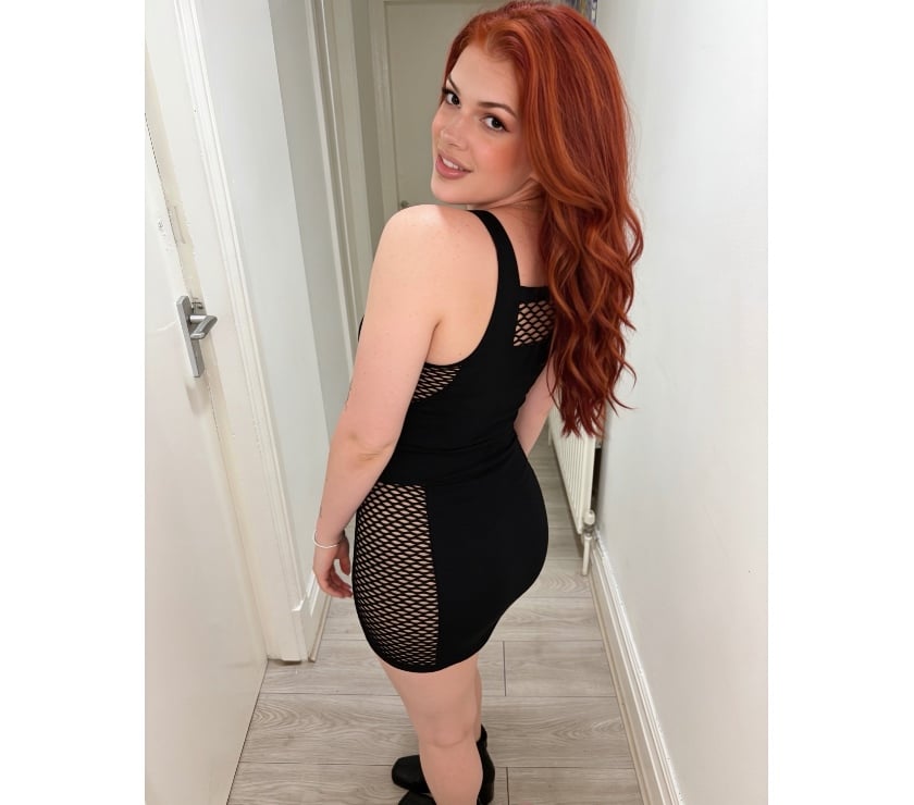 Izabela, your Brazilian trans redhead is hot 🇧🇷