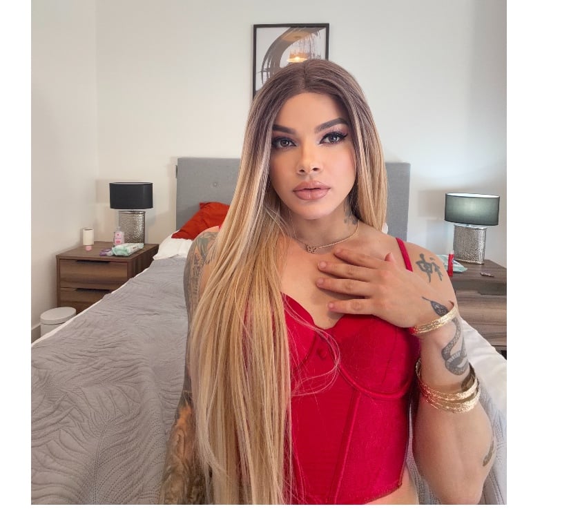Trans Escorts Reading Reading Town Centre - Reading - Photos for I'm a beautiful girl. Female TS curves