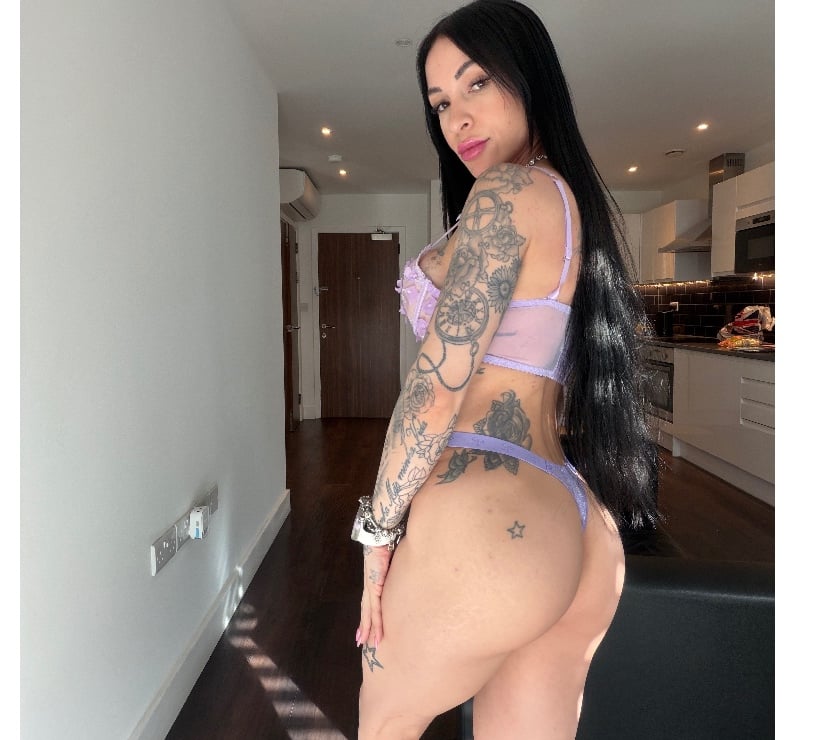 Escorts South West London Merton Park Station - South West London - Photos for BRAZILIAN PARTY GIRL😈🇧🇷