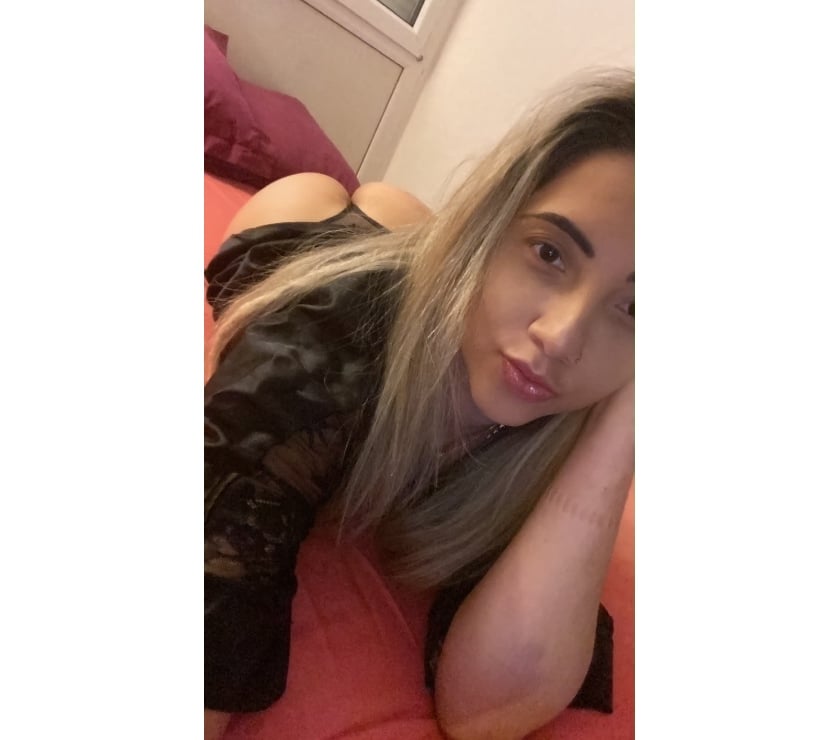 Escorts East London Plaistow - East London - Photos for JULIA SEXY AND VERY ATTRACTIVE 😈💋🔥