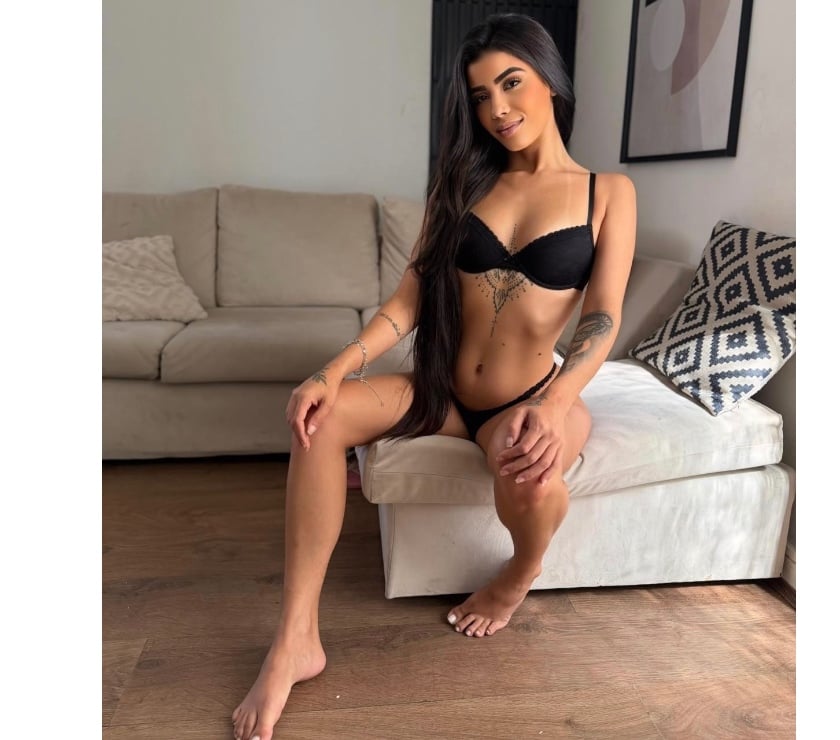 Escorts Greater Manchester Salford - Photos for 🎀SARA PETITE GIRL GFE🎀