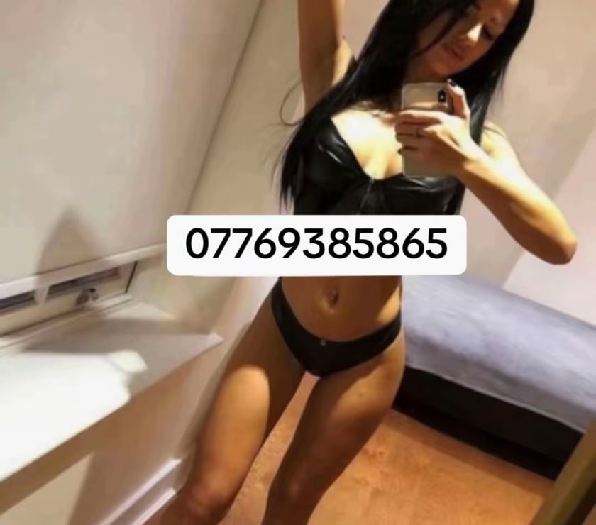 Escorts West Midlands Birmingham - Photos for Hi everyone, my name is Tara I’m the new girl in your area