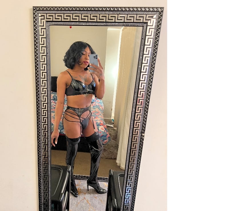 Trans Escorts Slough Slough Town Centre - Slough - Photos for Ts,Cassandra top and bottom XL