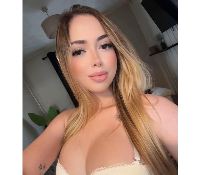 Escorts Pembrokeshire - Wales Haverfordwest - Pembrokeshire - Photos for 🩷🍭JULIA BEST BRAZILIAN GFE🔥REAL PICS