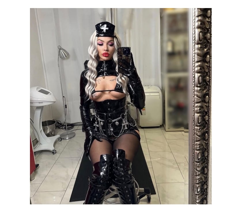 Escorts and Massages Kirkcaldy Fife - Photos for 👑 Mistress Scorpia 👑~ Elegance - Exclusive-Rough