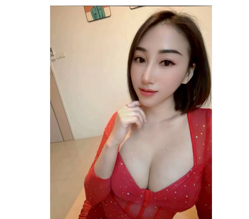 Escorts Surrey Guildford - Photos for Slim, Petite ❤️Thai Nana Here till Sunday x