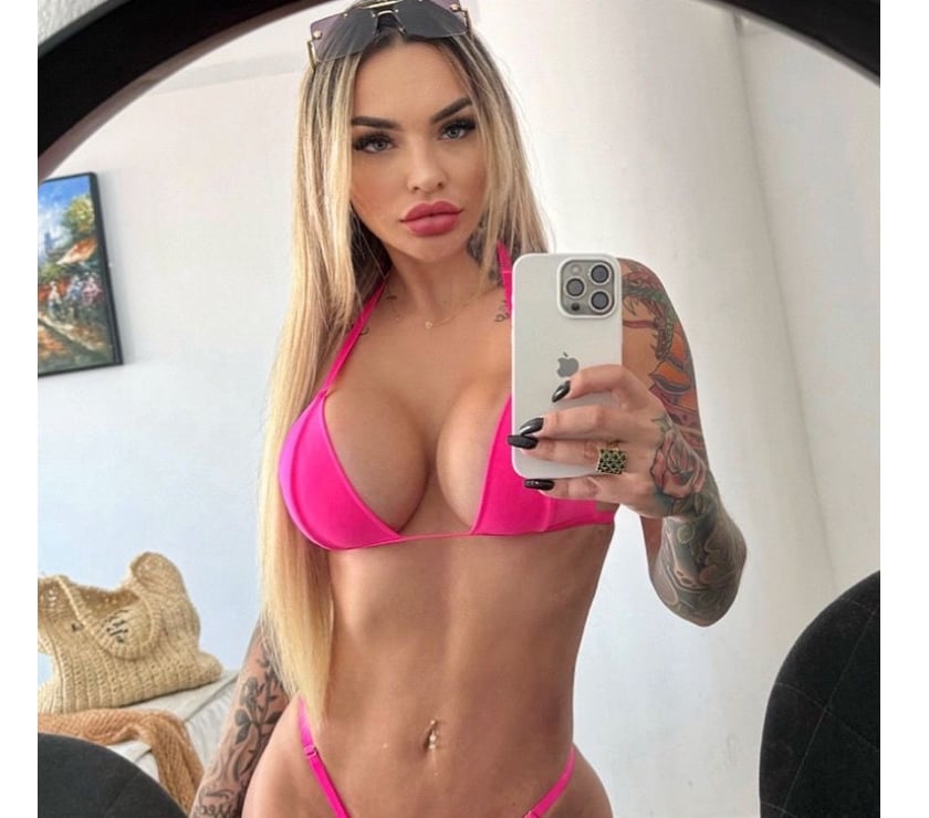 Escorts East London Canary Wharf - East London - Photos for 🔥Sarah Blonde Bombshell 🔥 BEST OWO 💦😋