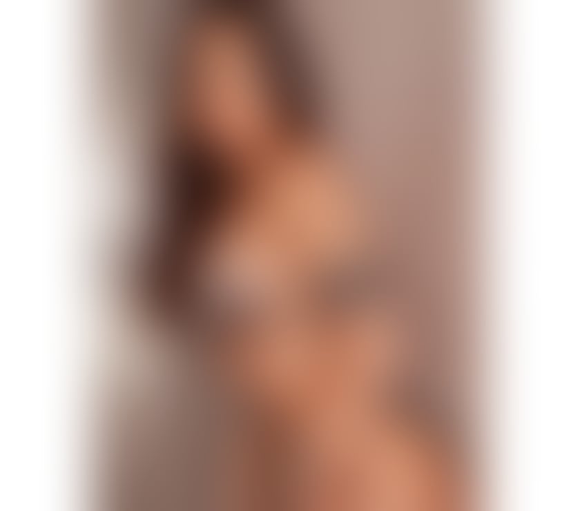 Escorts Bedfordshire Central Bedfordshire - Photos for 🔥 SABRINA – THE BRUNETTE YOU'LL DREAM ABOUT 💋
