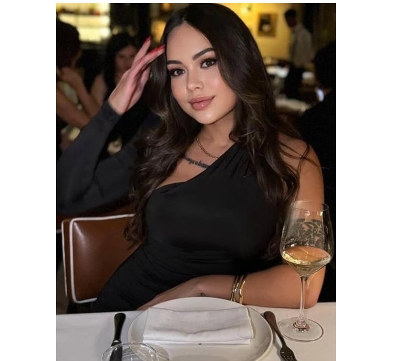 🔥 EMILY– THE BRUNETTE YOU'LL DREAM ABOUT 💋