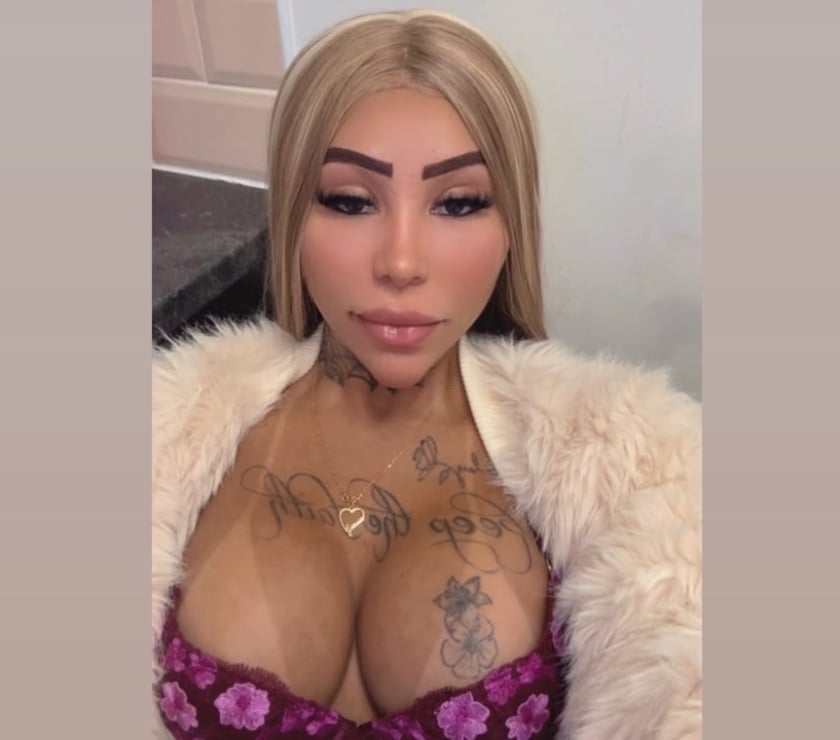 ๐ง๐ทBrazilian tattooed woman ๐ง๐ท๐