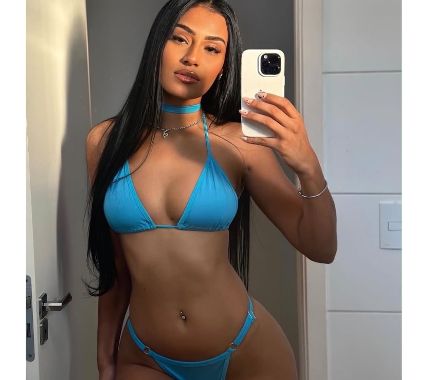 🔥 STUNNING BRAZILIAN BEAUTY RENATA 🇧🇷