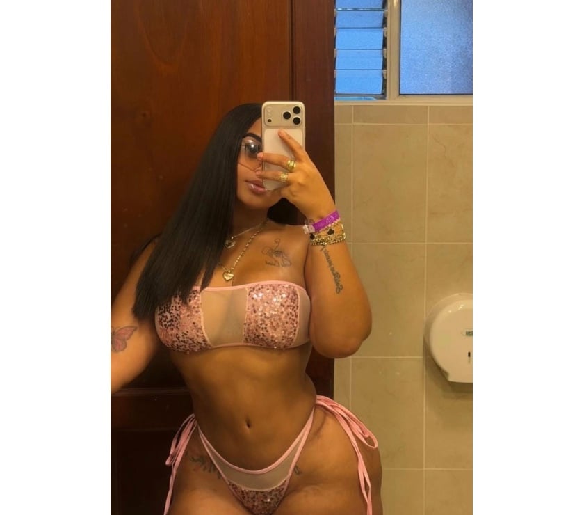 Escorts South East London Croydon - Photos for Hi Sara, I’m leaving now.🍇🔥🥂🍻🍑❤️