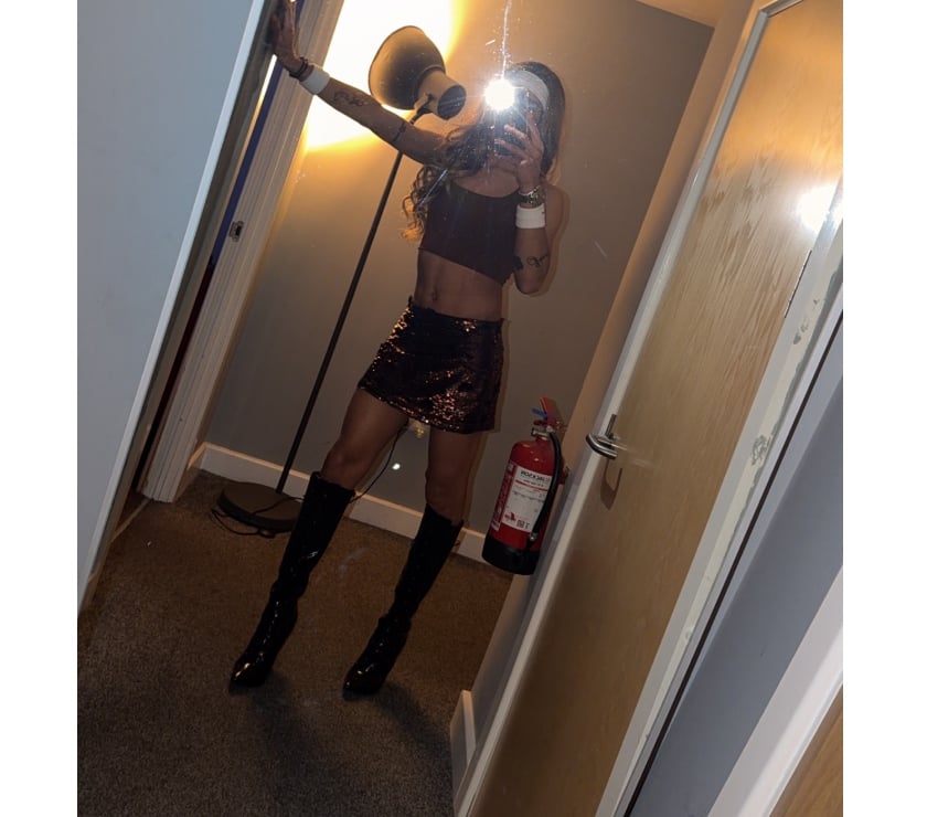 Trans Escorts Swansea - Wales Swansea City Centre - Swansea - Photos for 🍑Crossdresser Bella Brazilian Xl💄 party 🥳
