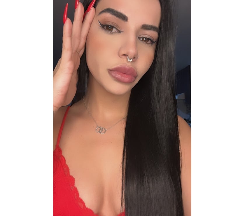 Escorts East London Stratford - East London - Photos for Bia🍒moreno🇧🇷Brazilian
