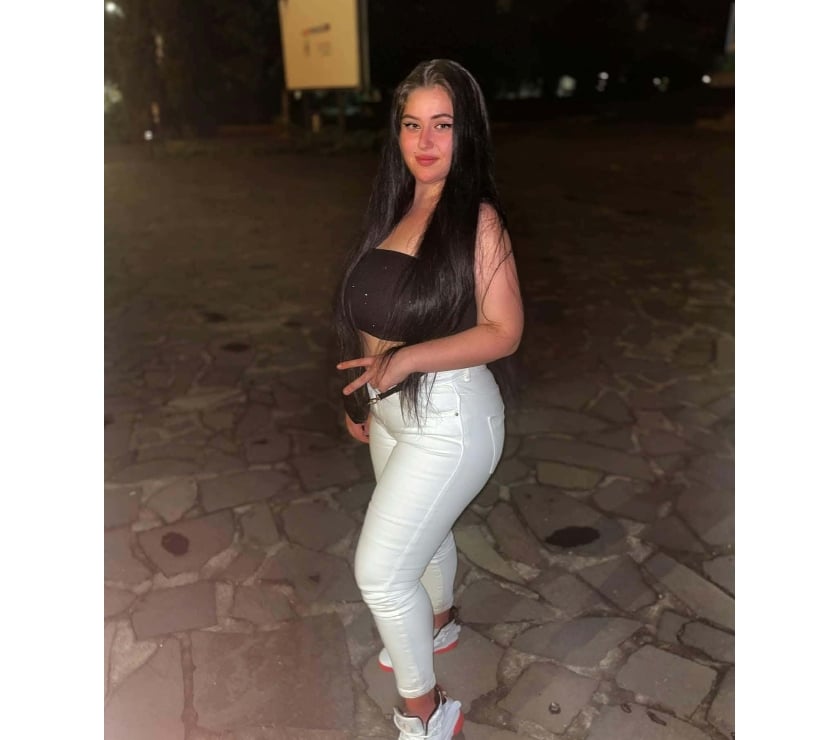 New Lyli🌸 FIRST TIME HERE🥰 PARTY GIRL