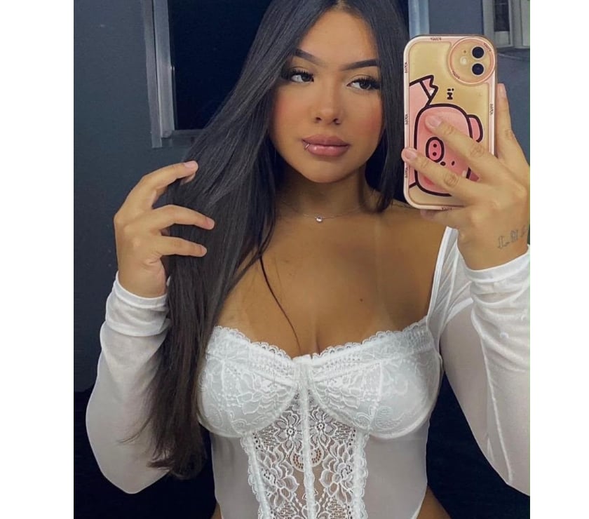 Sutton Town Centre - Sutton — ✨ Lola 💋 — PARTY GIRL