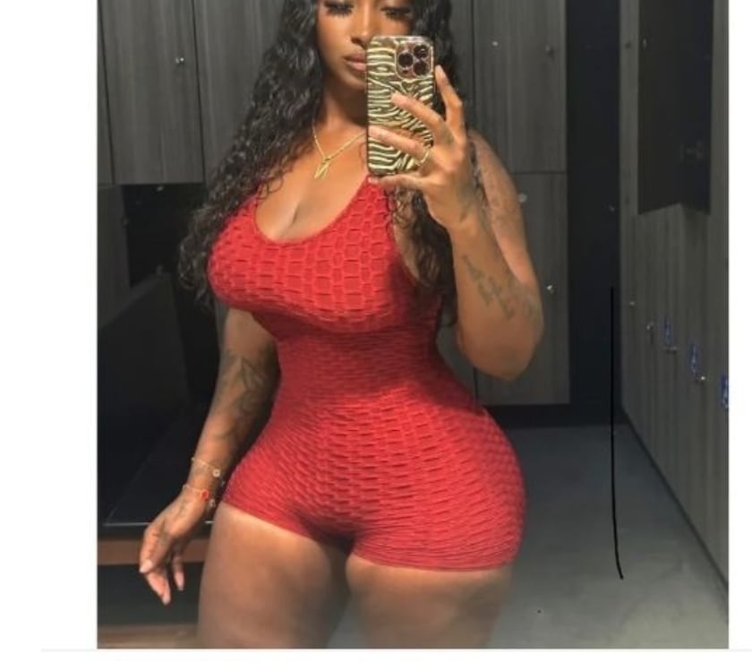 Escorts Mid Ulster Dungannon - Mid Ulster - Photos for HOT LATINA IN TOWN BIG 🍑😋NO RUSH🍭😋