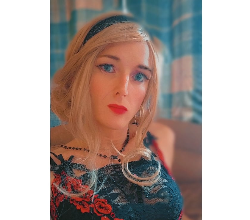 Longley - Sheffield — Belle a beautiful tgirl in Sheffield