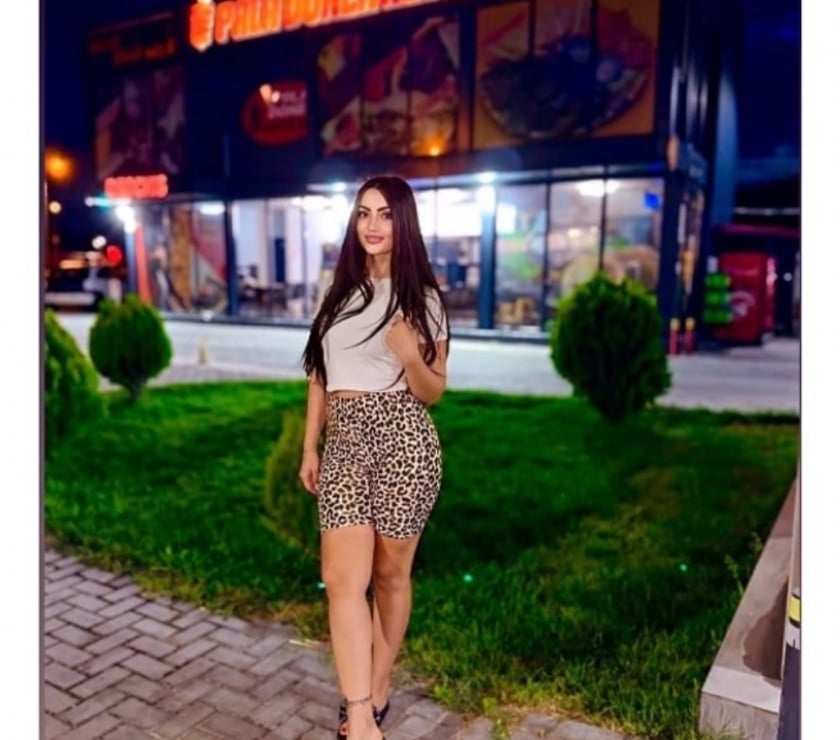 Willesborough - Ashford — . Hello! I’m Anda, new in your city.