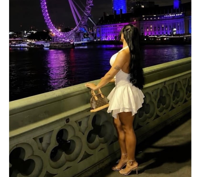 Escorts South Ayrshire Ayr Central - South Ayrshire - Photos for MALU BRAZILIAN BRUNETTE 🇧🇷🥰