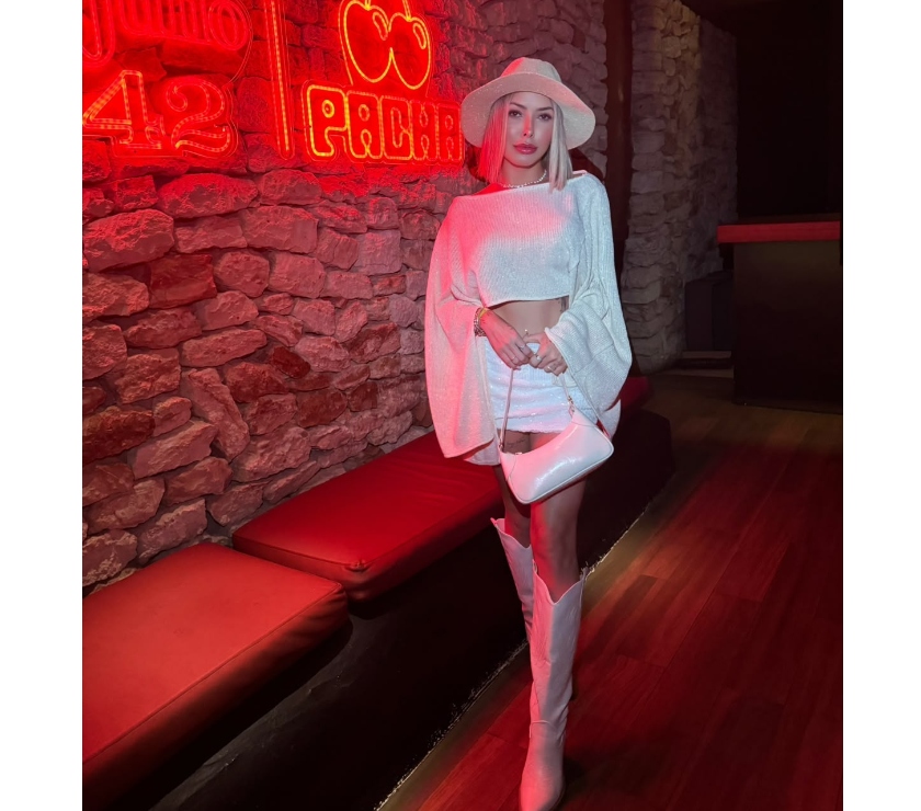 Escorts North West London Camden - Photos for ✨ LARA ✨ Soft, Bold & Unforgettable ✨