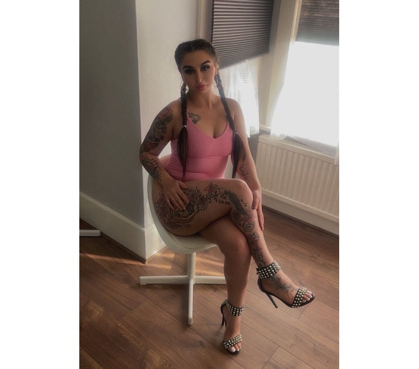 Escorts West London Hillingdon - Photos for NEW HERE❤️‍🔥Emma💯OWO INCLUDED💯PARTY☎️